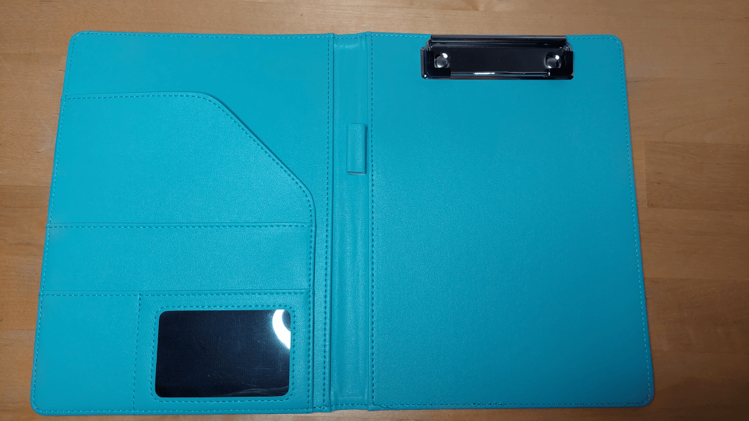 Photograph of the open clipboard with nothing in it